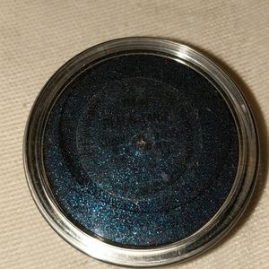MAC STUDIO EYEGLOSS BLACK YANG BROOKE CANDY